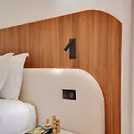 Luxury In The Heart Or Paris-Notre Dame