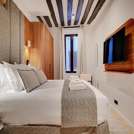 Luxury In The Heart Or Paris-notre Dame Appartamento *